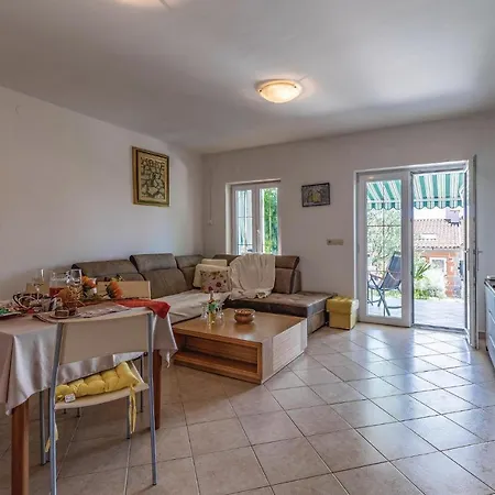 1 Bedroom Gorgeous In *